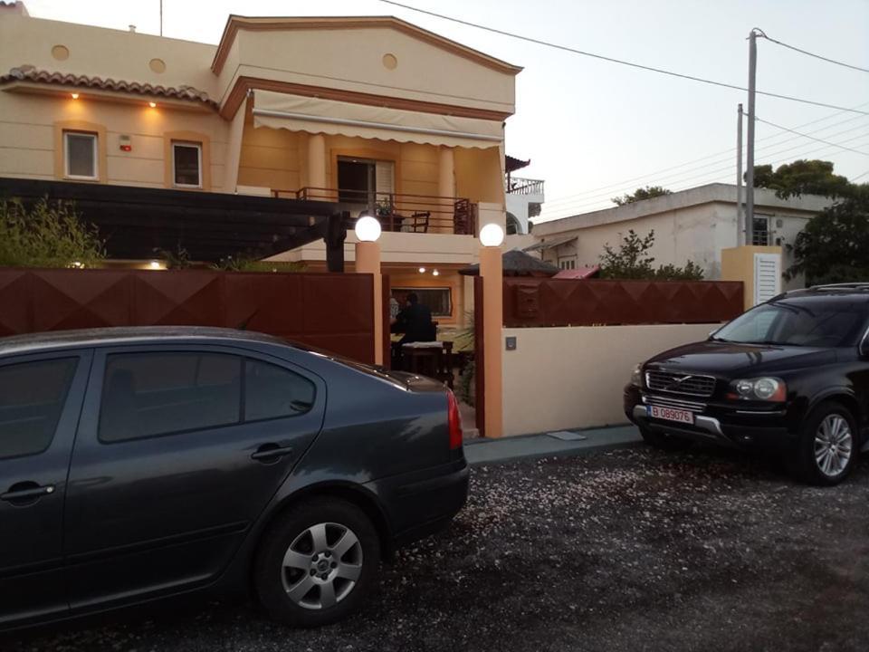 Villa Avatos - Near To The Port Of Rafina And The Airport Of Athens Agios Spyridon  المظهر الخارجي الصورة